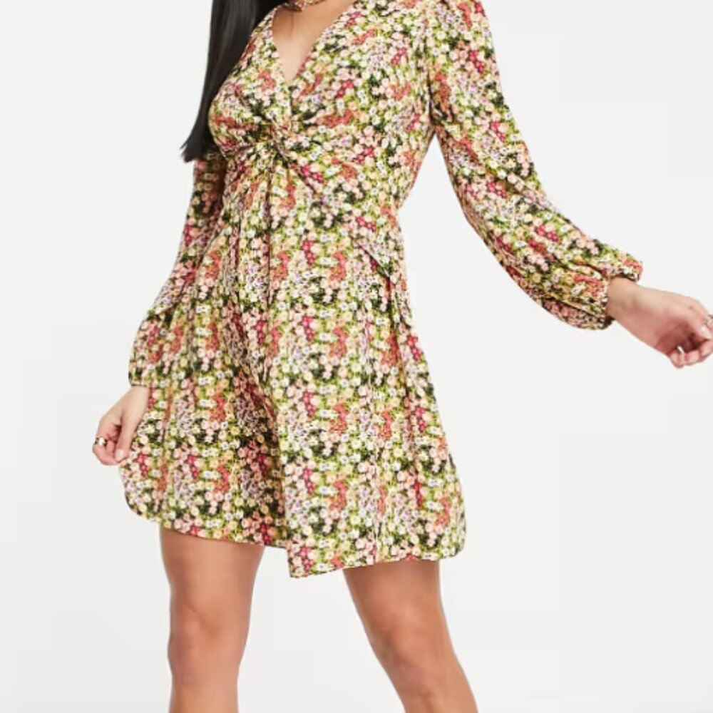 River Island Petite Floral Multicolour Front Twist V Neck Size US 8